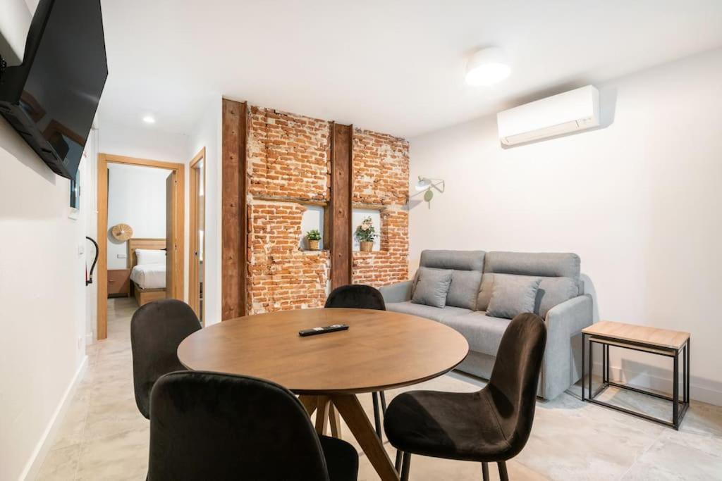 Nice Flat In Lavapies At Street Level S23A Madri Exterior foto