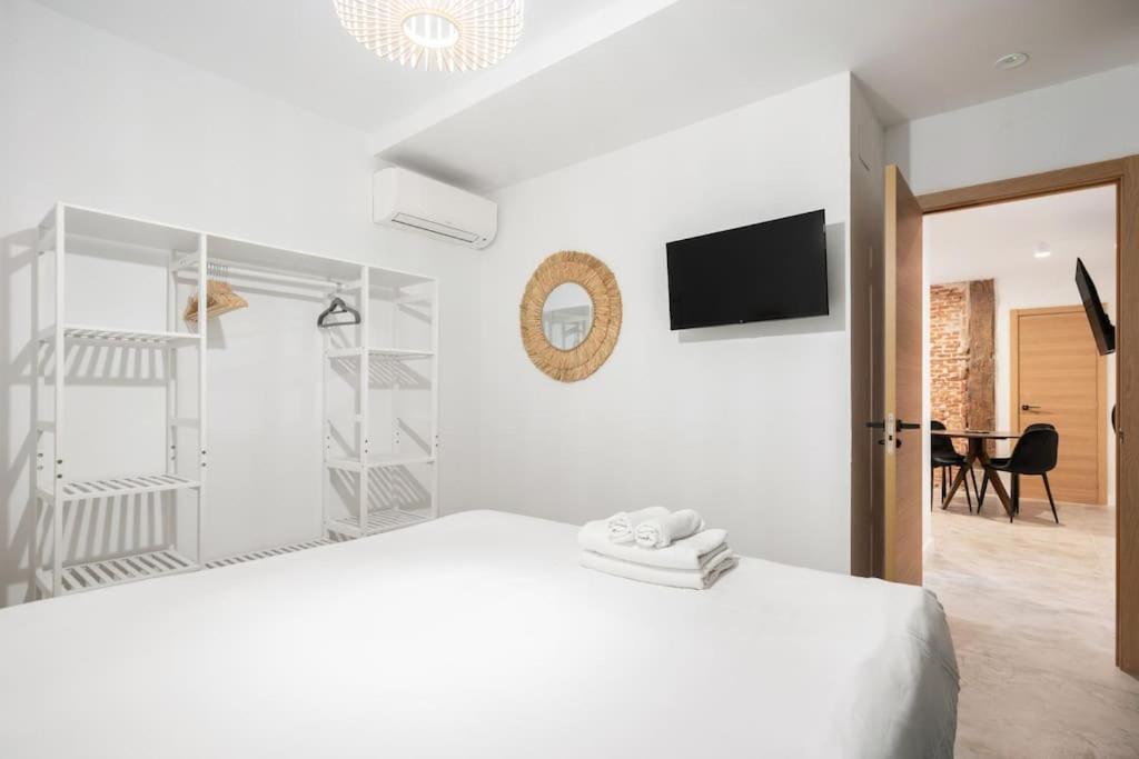 Nice Flat In Lavapies At Street Level S23A Madri Exterior foto